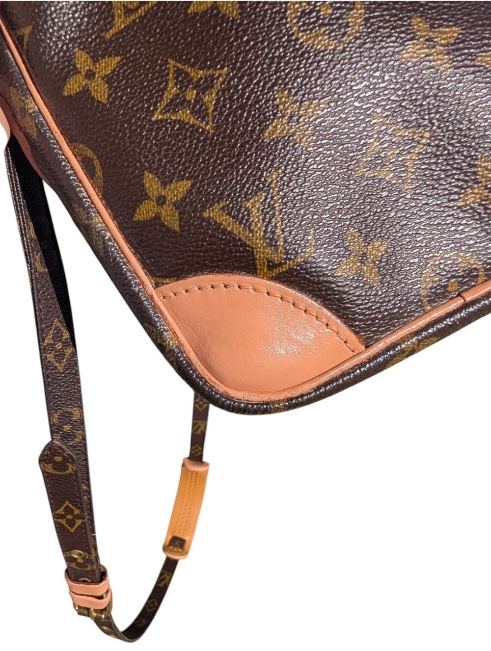 Louis Vuitton Danube Crossbody (SL0061) - Picture 5 of 16